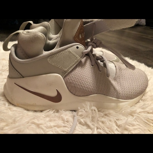 Shoes - Picture 3 of 3